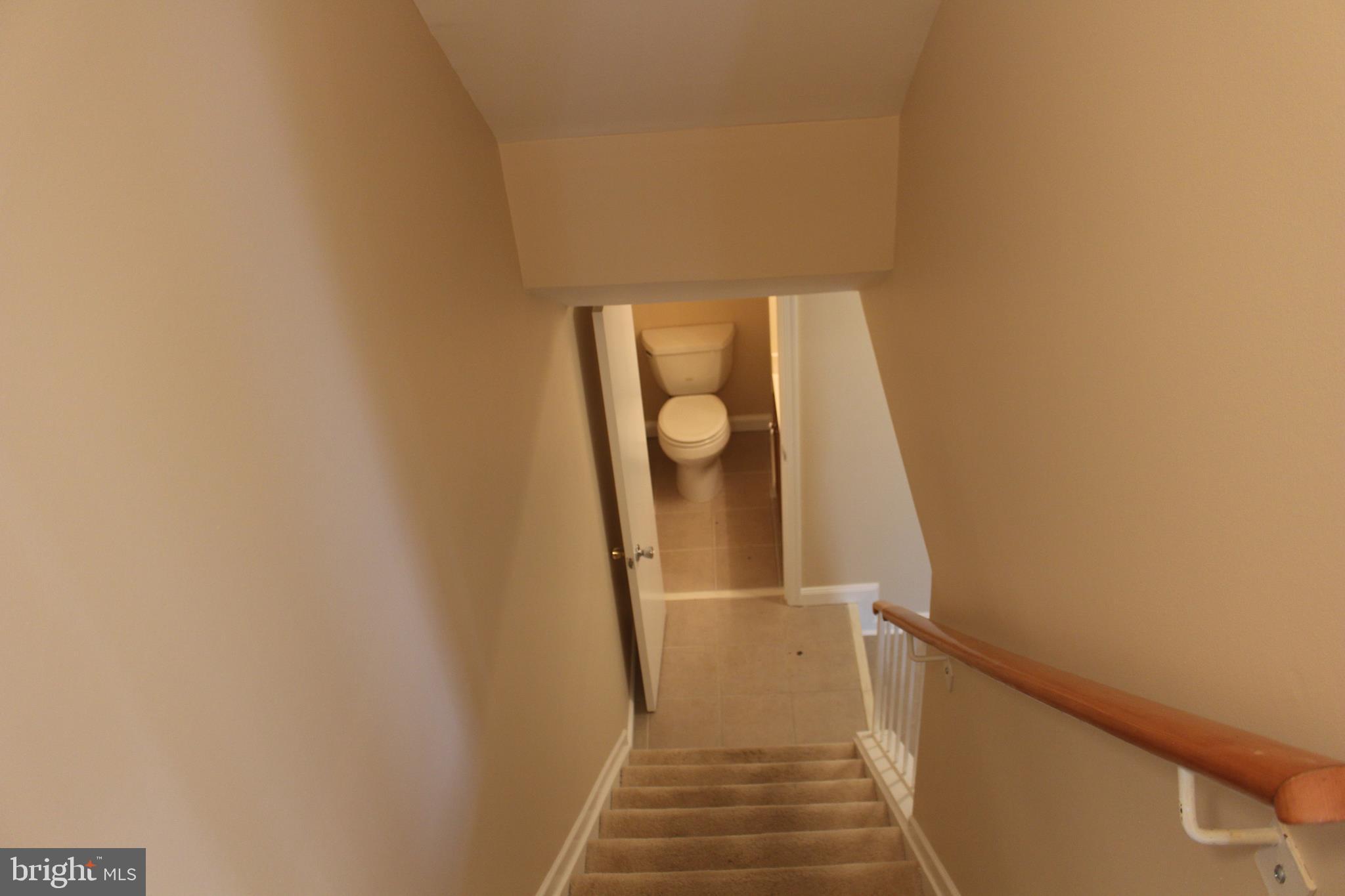 611 Suffield Drive Gaithersburg, MD 20878 - Photo 11 of 25