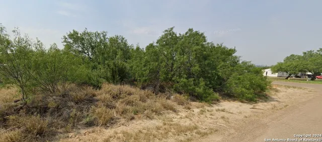 $24,000 | 211 Hawk Street, Zapata, TX 78076