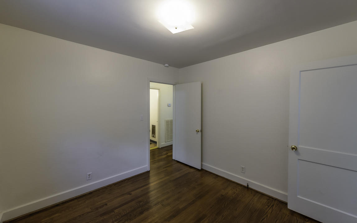 400 Ridgeway Drive Chattanooga, TN 37415 - Photo 14 of 19 DSC_2876