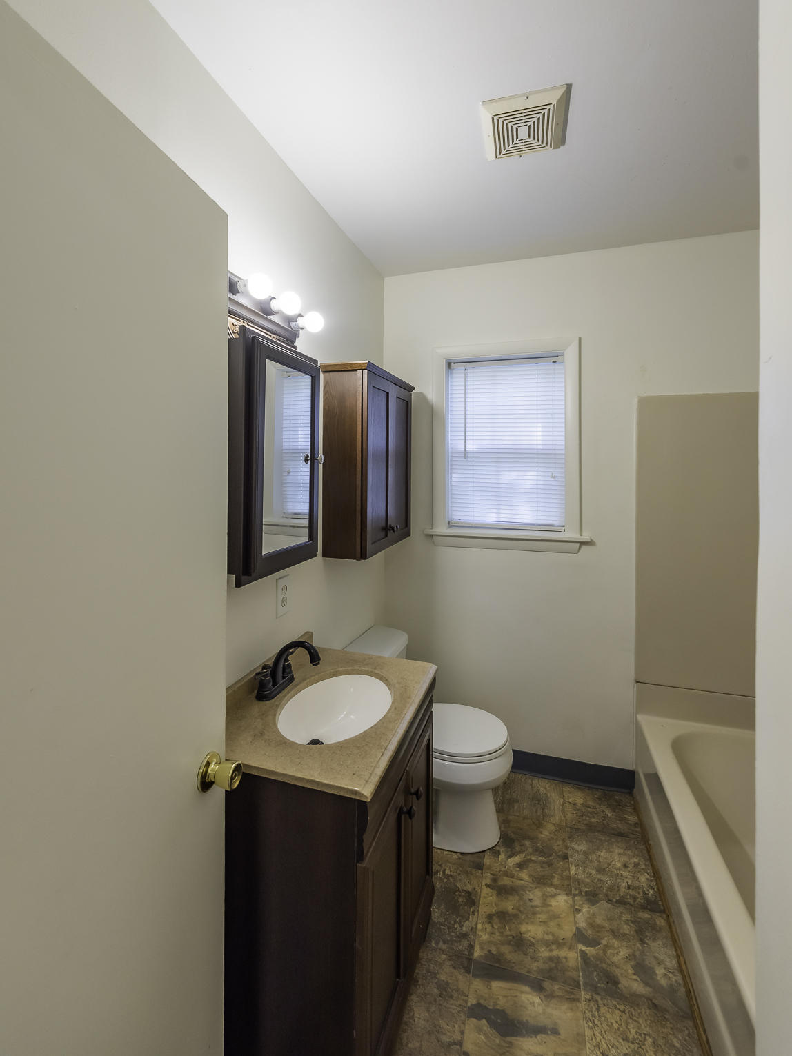 400 Ridgeway Drive Chattanooga, TN 37415 - Photo 18 of 19 DSC_2866