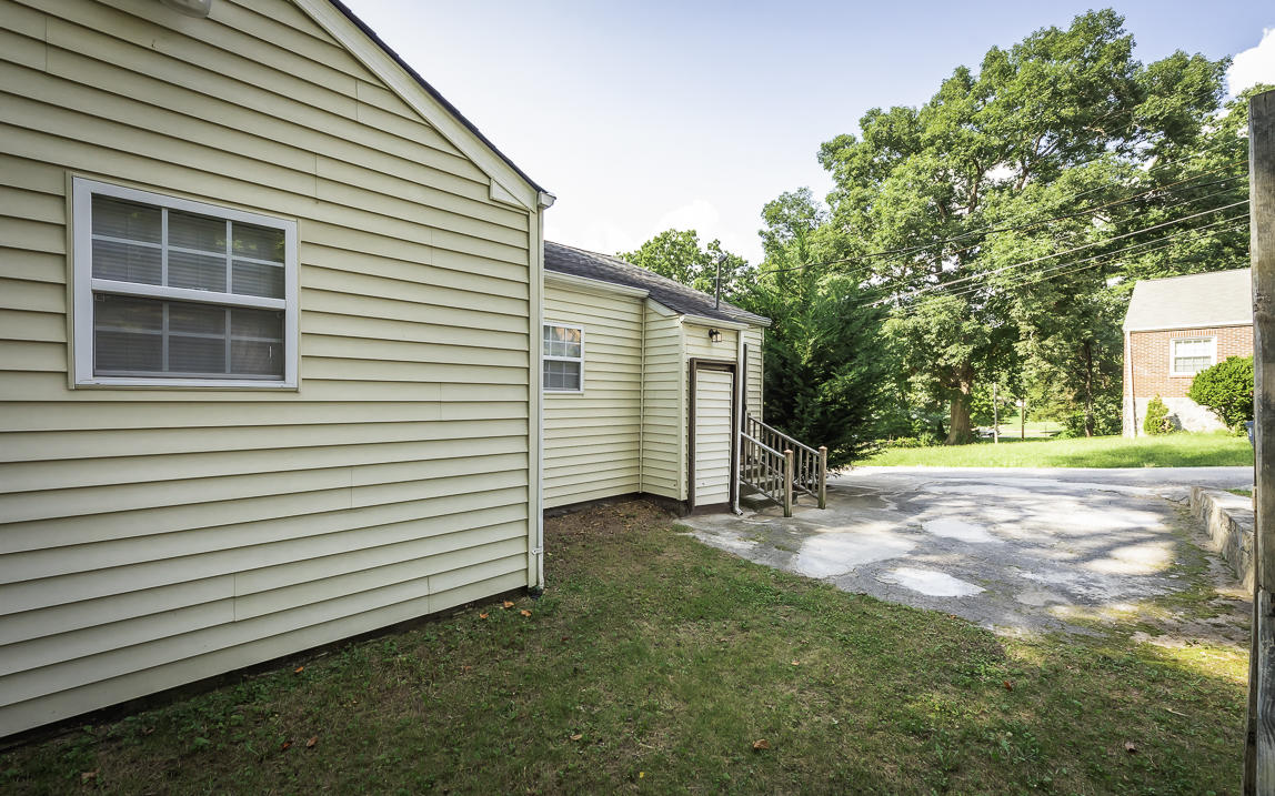 400 Ridgeway Drive Chattanooga, TN 37415 - Photo 19 of 19 DSC_2850