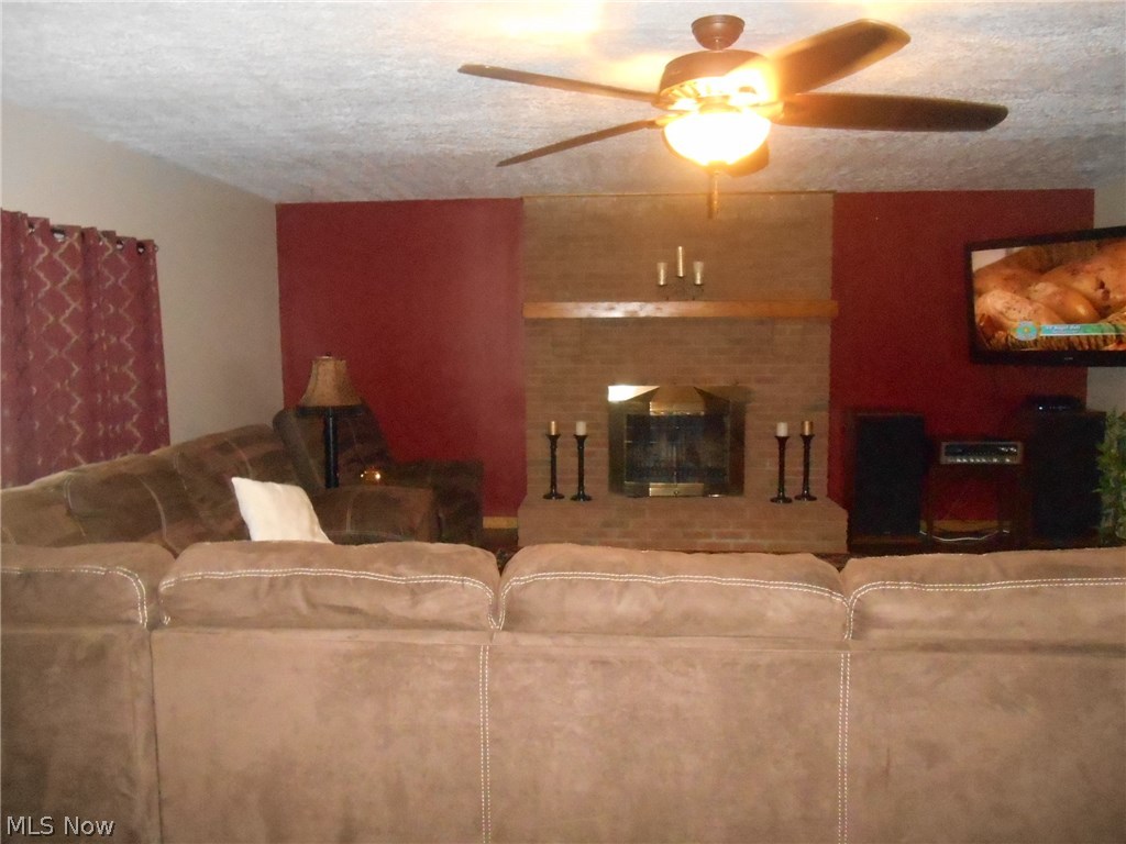 78 West Caston Road New Franklin, OH 44319 - Photo 9 of 24