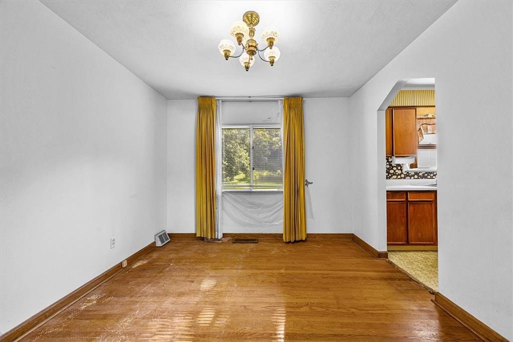 1224 Silver Lane McKees Rocks, PA 15136 - Photo 11 of 25 Gallery Image 11