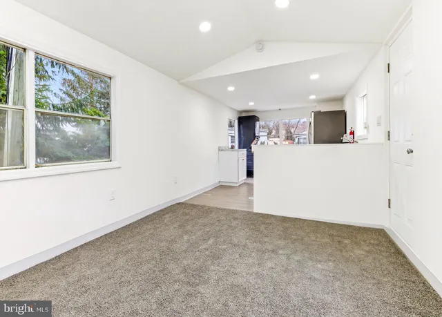 $75,000 | 6 Marathon Drive, Mantua, NJ 08051