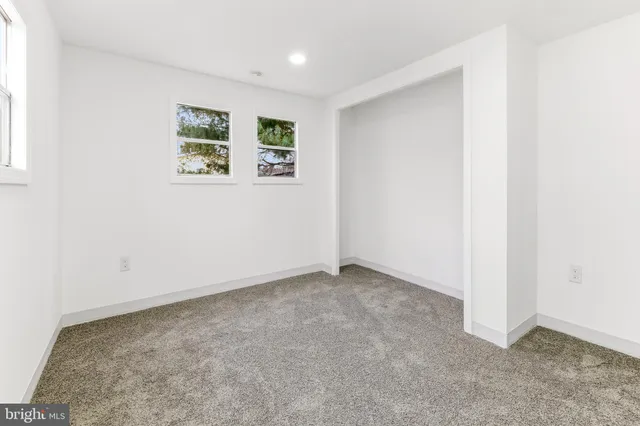 $75,000 | 6 Marathon Drive, Mantua, NJ 08051