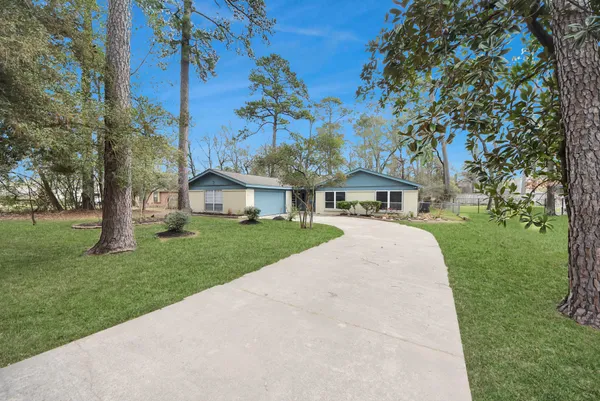 $359,000 | 26206 Maplewood Drive, Spring, TX 77386