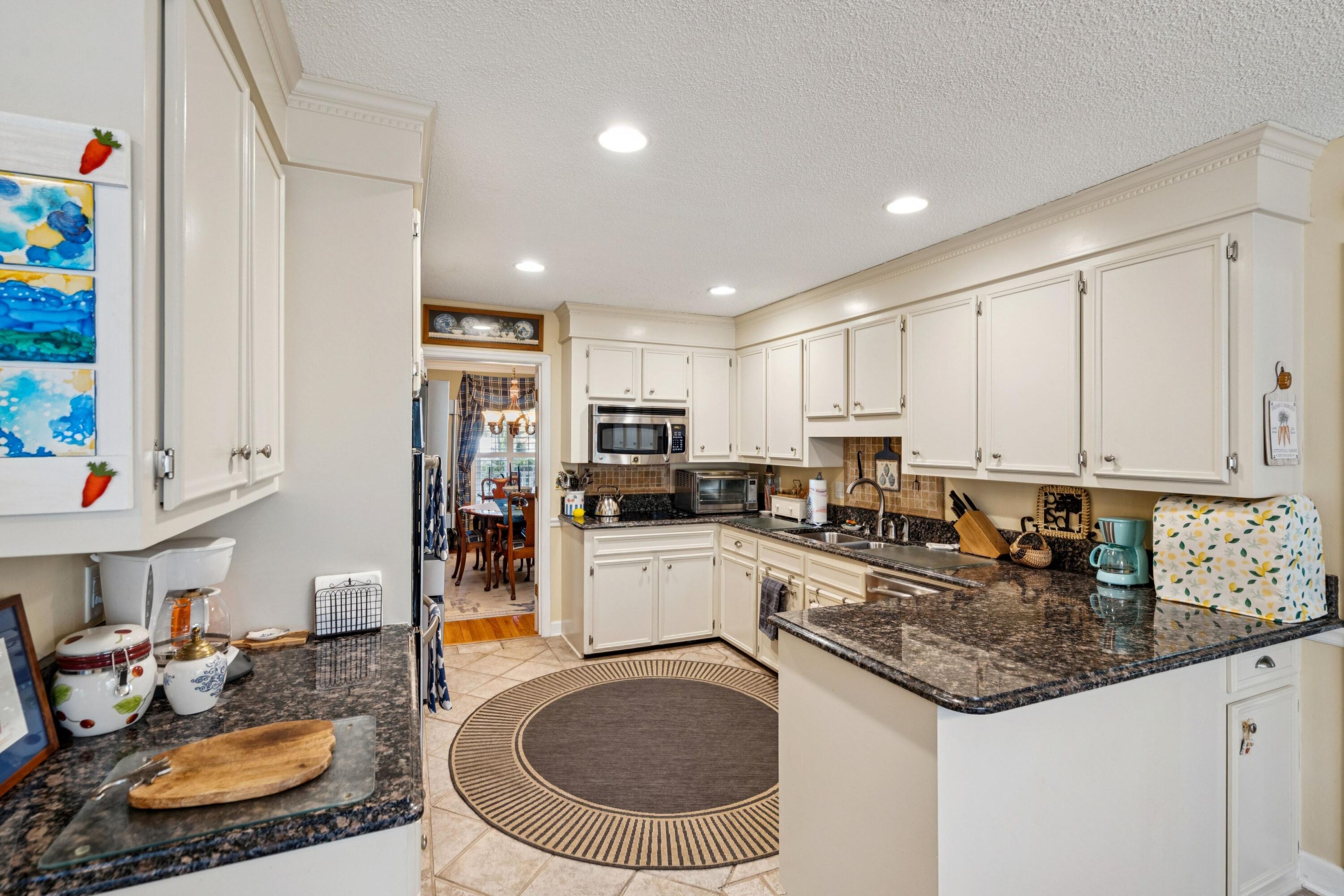 108 Old Postern Road Summerville, SC 29483 - Photo 11 of 57 010_108oldposternrd-keeneyemarketing-016