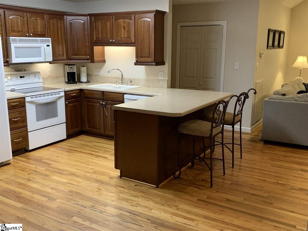 200 Fairway Estates Road Greer, SC 29651 - Photo 6 of 19 Gallery Image 6