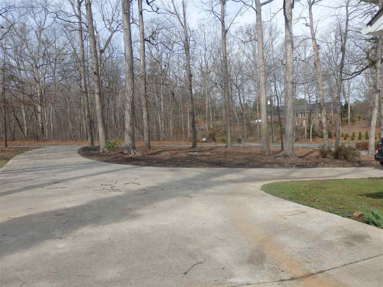 130 Whispering Pines Road Gaffney, SC 29341 - Photo 4 of 18