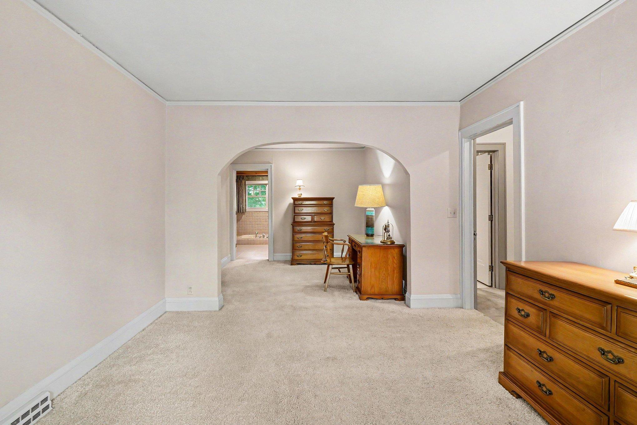 7017 Valley View Road Edina, MN 55439 - Photo 14 of 29 Gallery Image 14