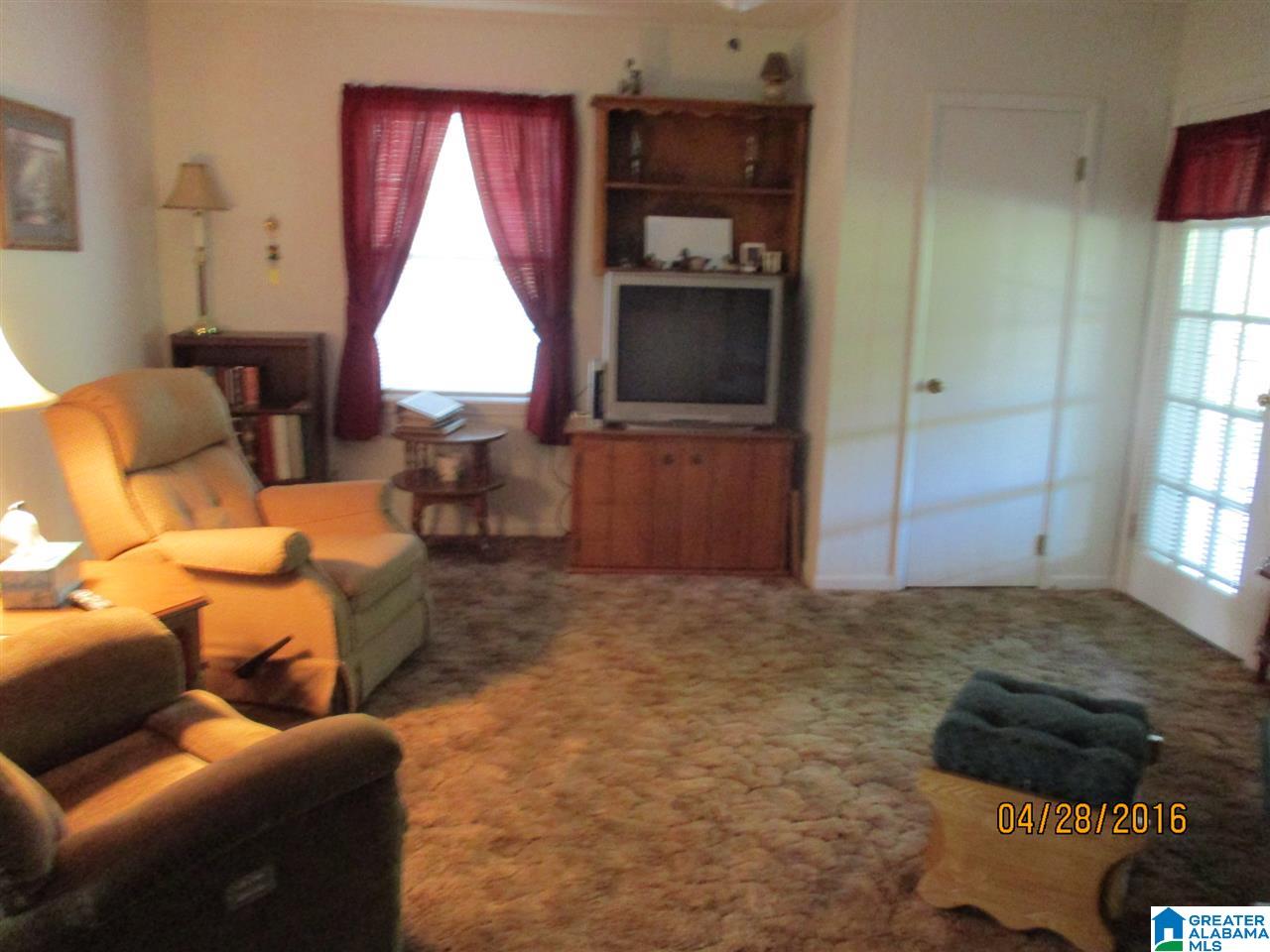 6598 Walnut Grove Road Altoona, AL 35952 - Photo 2 of 27