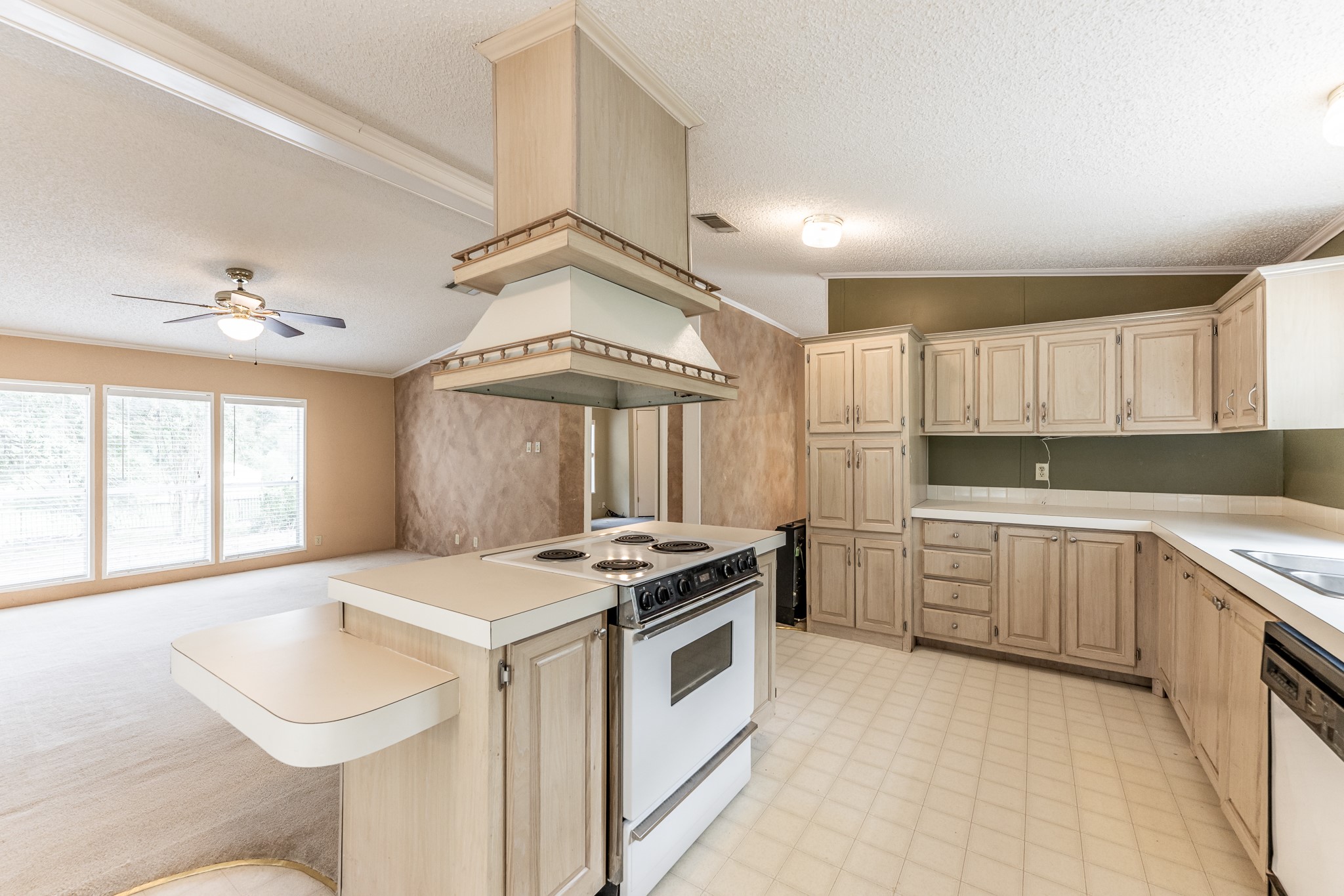 290 Townley Ranch Road Huntsville, TX 77320 - Photo 14 of 50