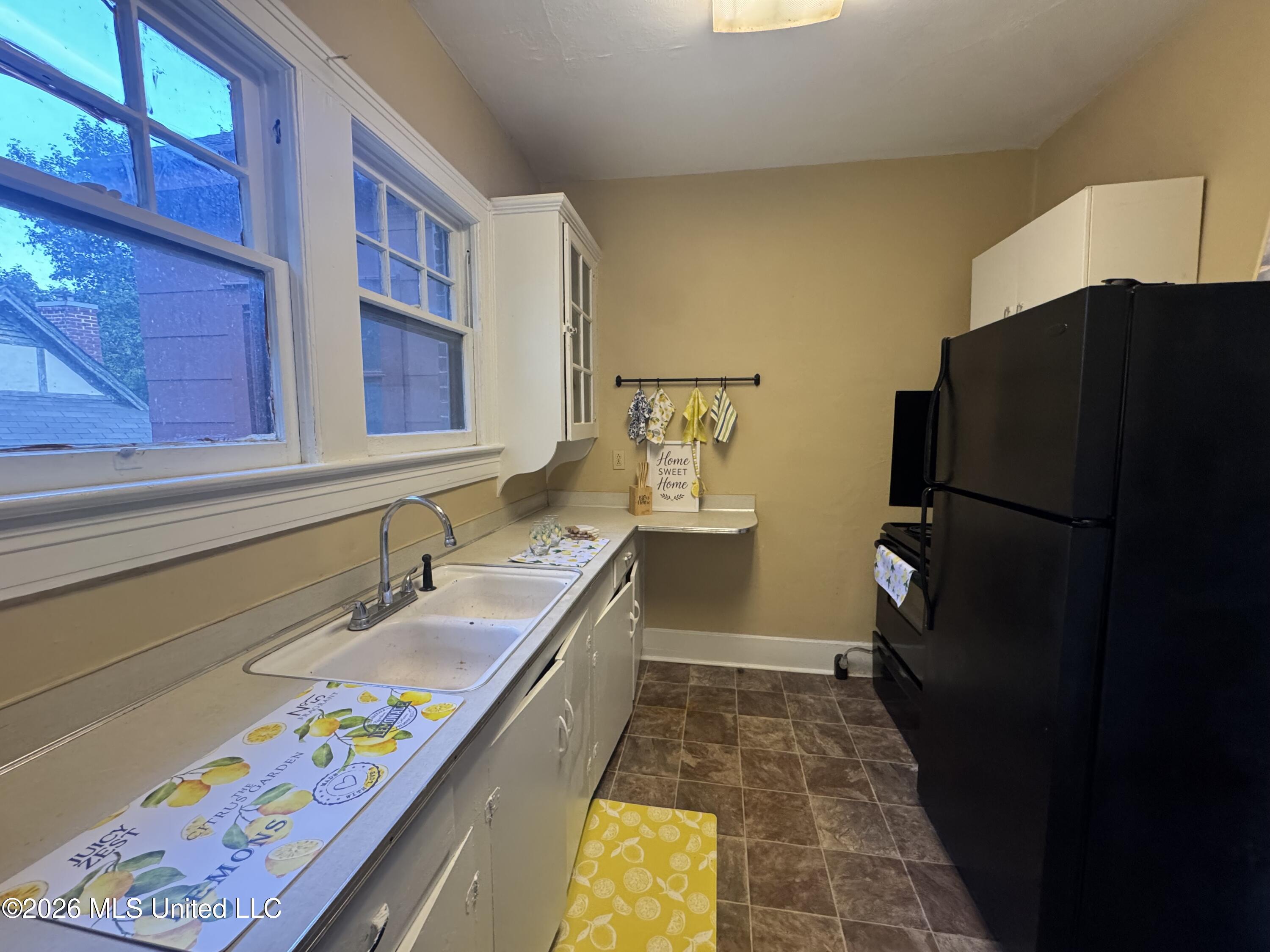 428 Decelle Street Jackson, MS 39216 - Photo 9 of 19 IMG_1181