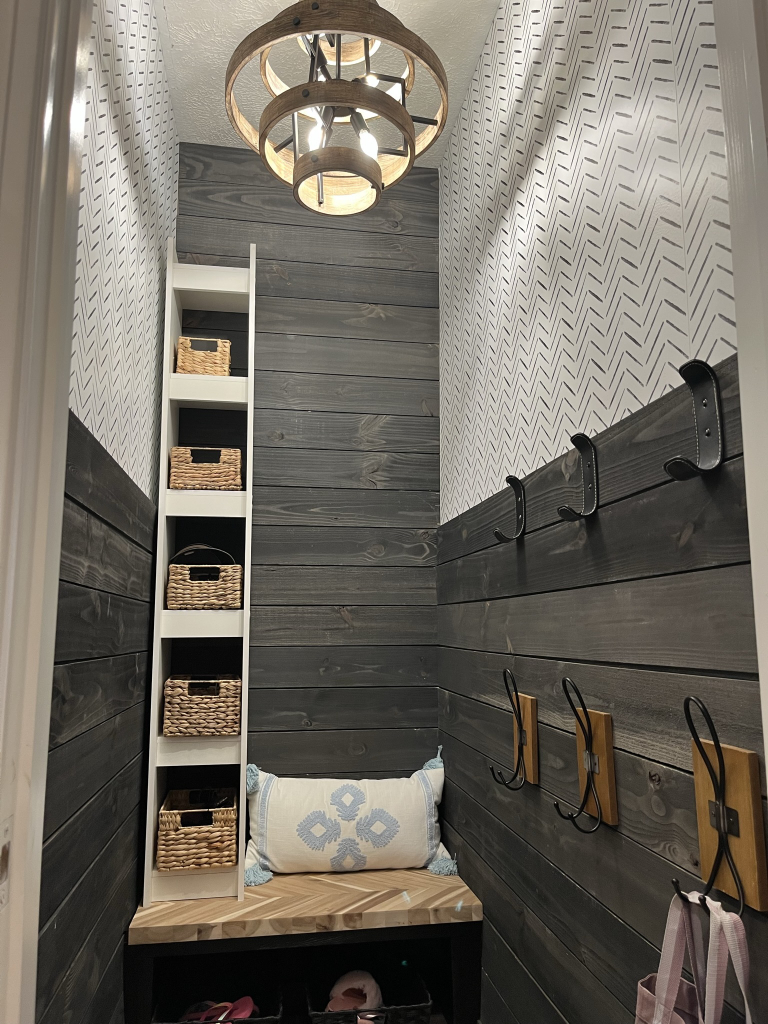 12747 Harrold Point Road Wapella, IL 61777 - Photo 24 of 48