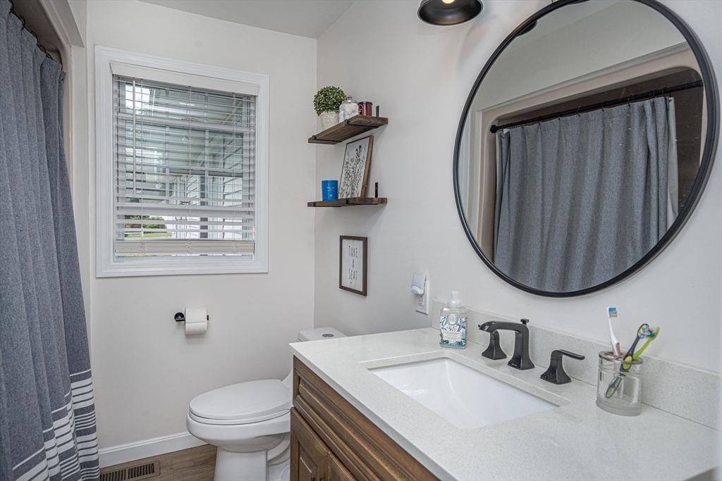 805 Pearse Road Swansea, MA 02777 - Photo 26 of 41 Gallery Image 26