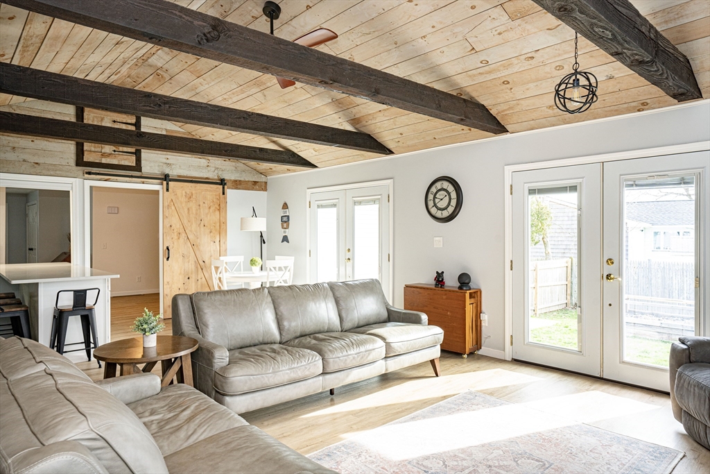 805 Pearse Road Swansea, MA 02777 - Photo 36 of 41 Gallery Image 36