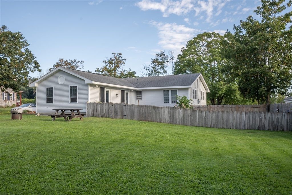 805 Pearse Road Swansea, MA 02777 - Photo 7 of 41 Gallery Image 7
