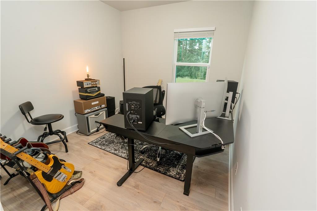 1376 Maston Road Auburn, GA 30011 - Photo 11 of 46 Gallery Image 11