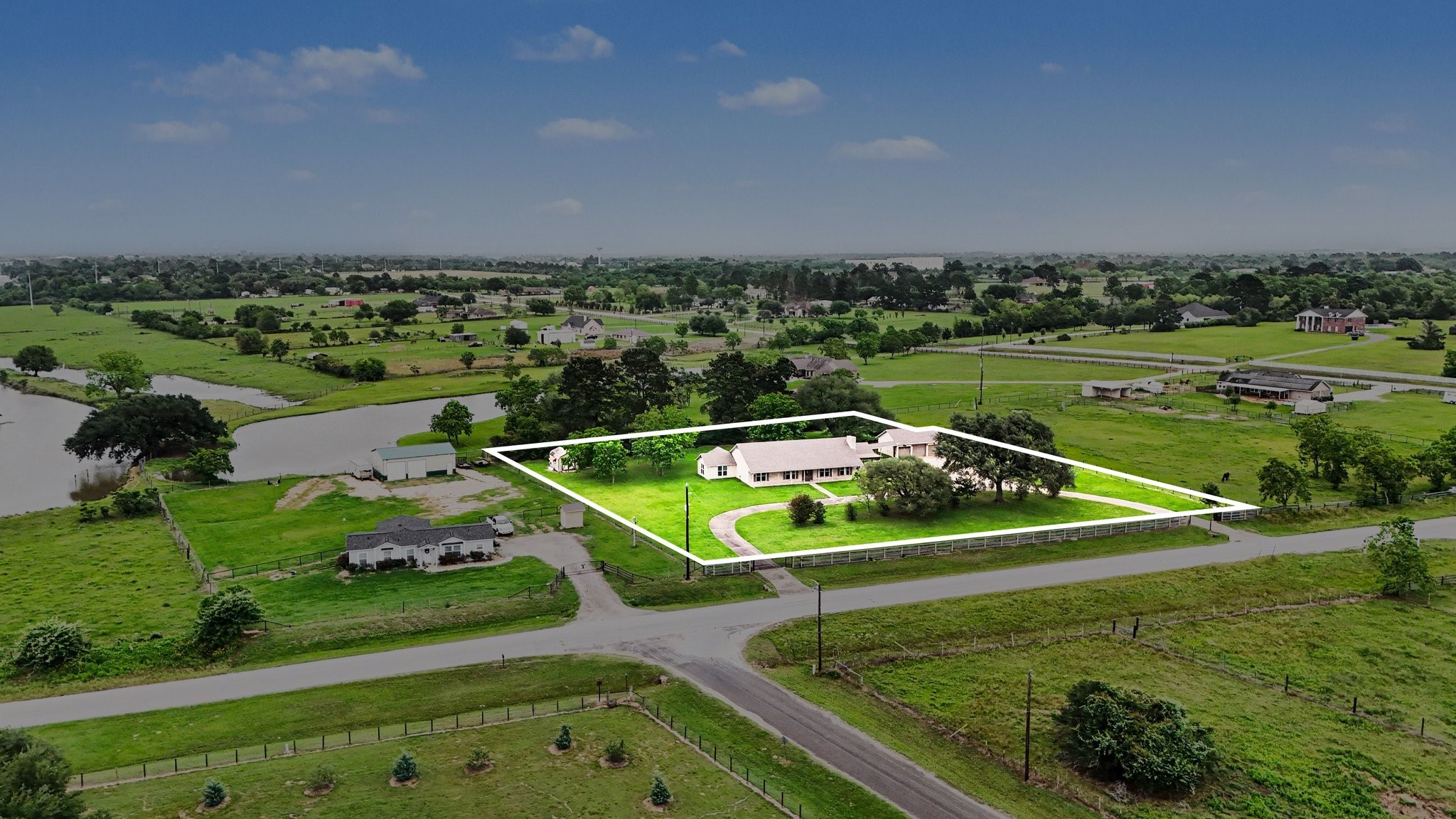35564 Brumlow Road Hempstead, TX 77445 - Photo 41 of 46 an aerial view of a football ground
