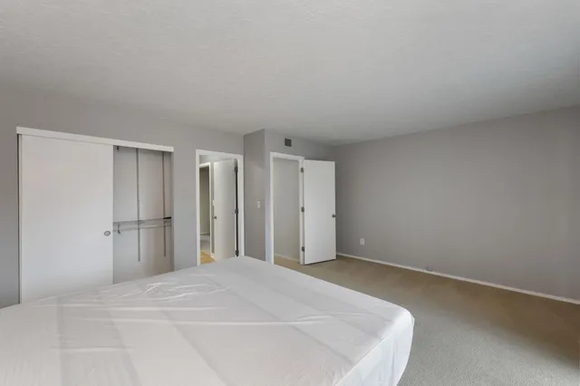 $2,295 | 1200 Nicollet Mall, Unit 218, Minneapolis, MN 55403