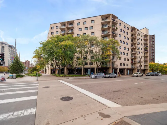 $2,295 | 1200 Nicollet Mall, Unit 218, Minneapolis, MN 55403