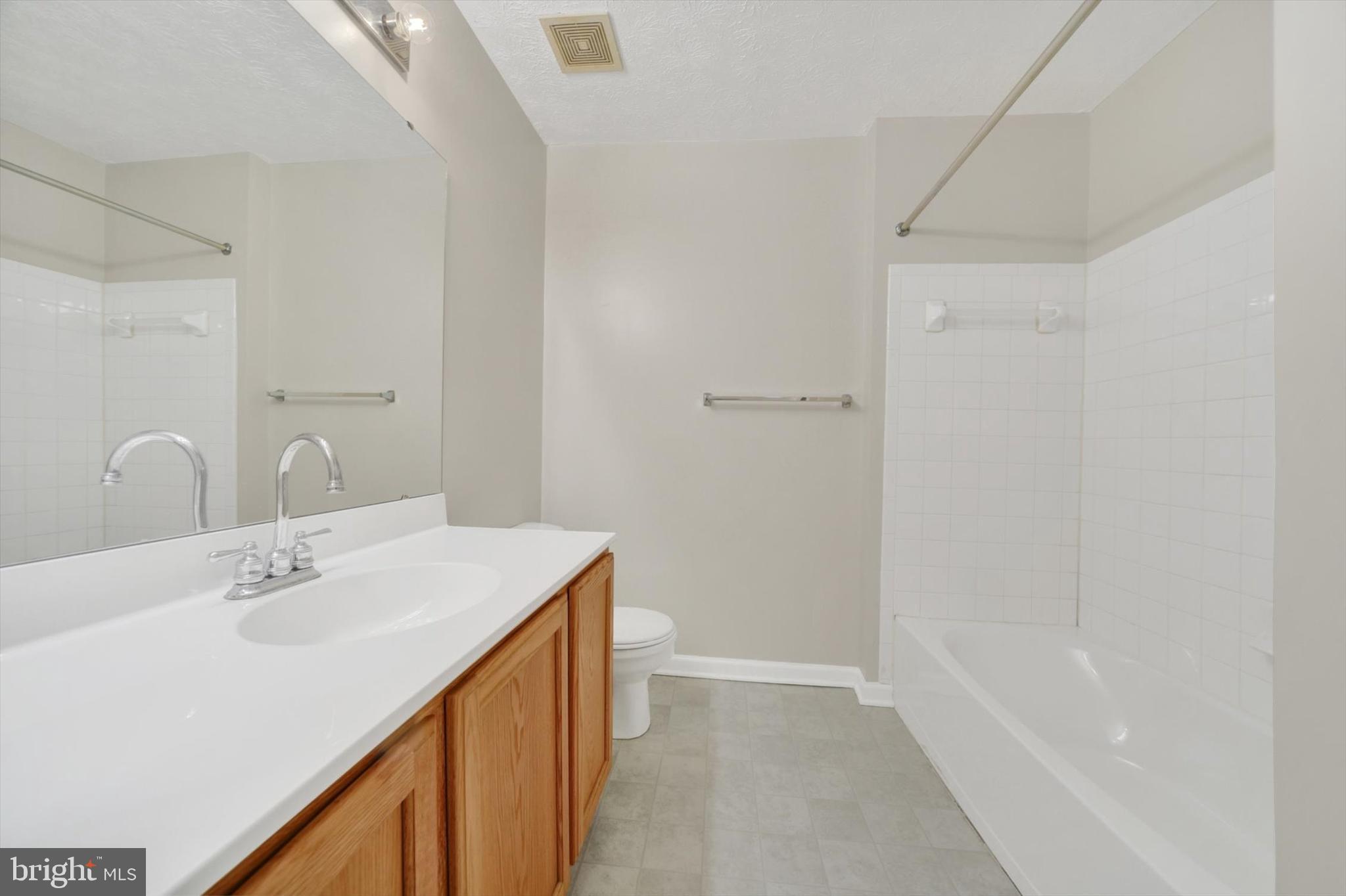 5032 Finsbury Road Rosedale, MD 21237 - Photo 18 of 36