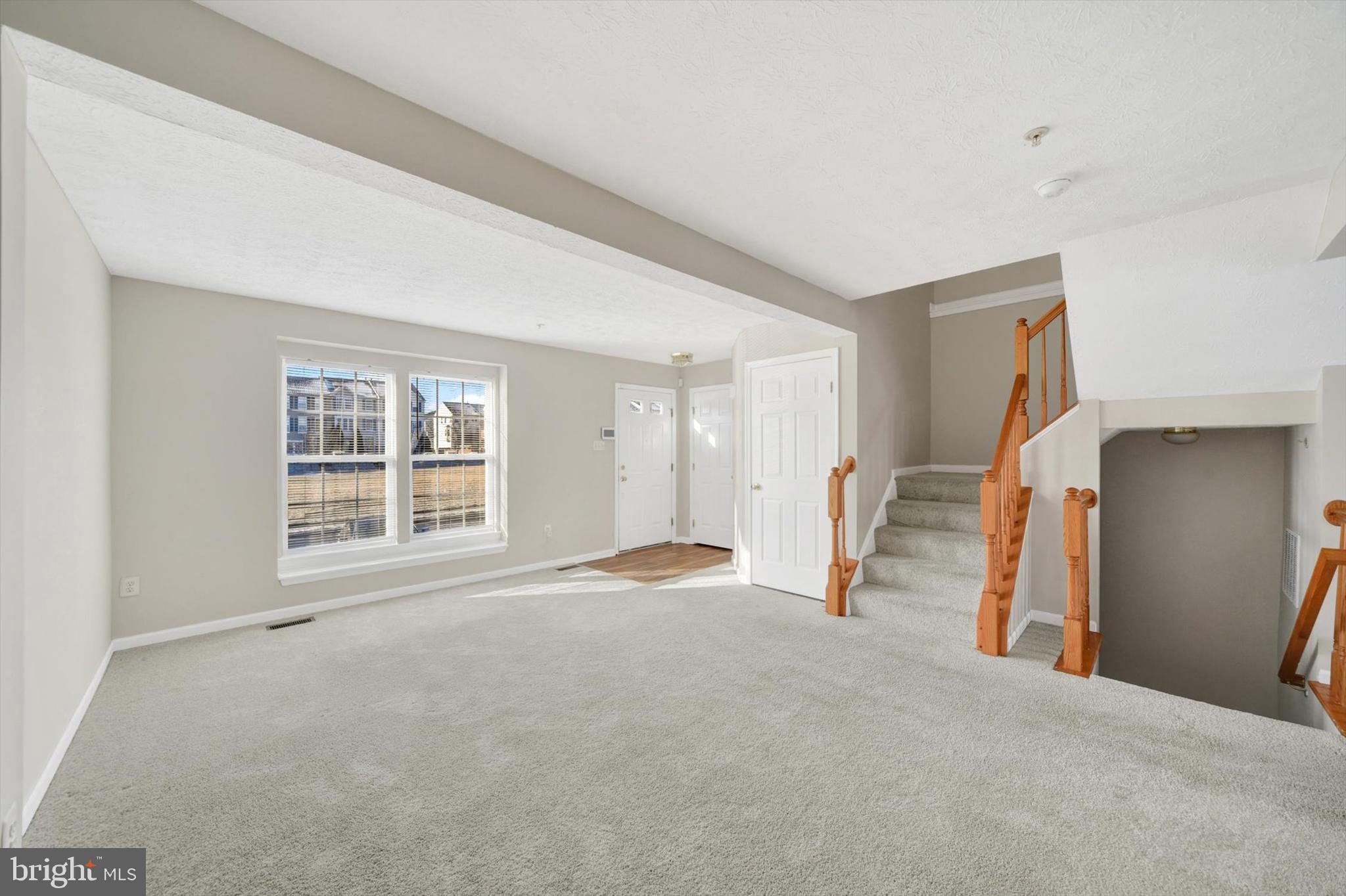 5032 Finsbury Road Rosedale, MD 21237 - Photo 3 of 36