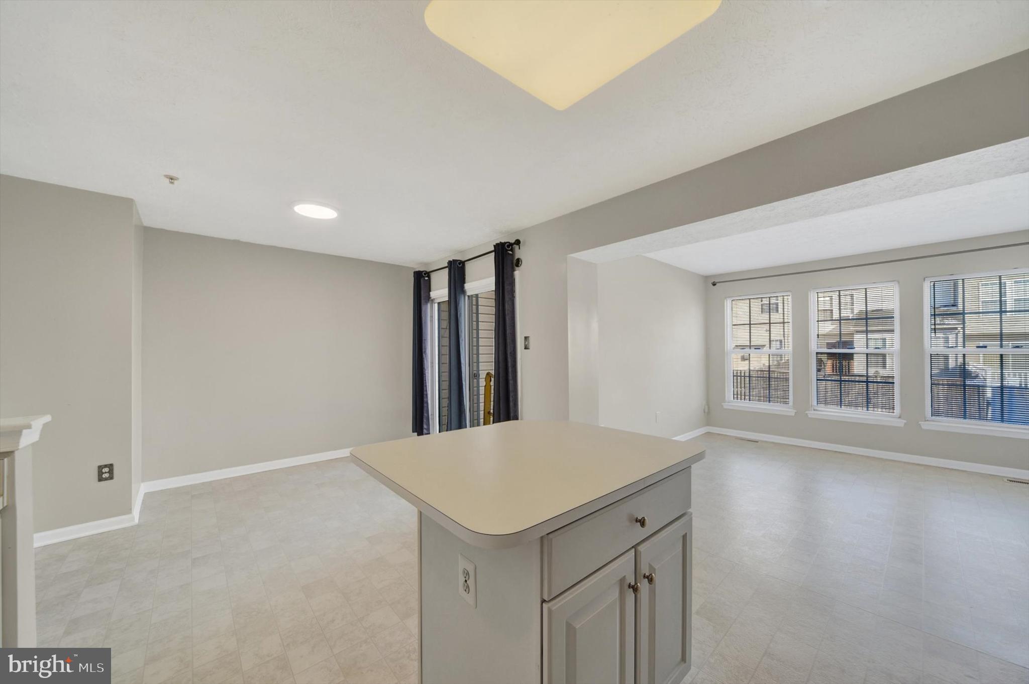 5032 Finsbury Road Rosedale, MD 21237 - Photo 9 of 36