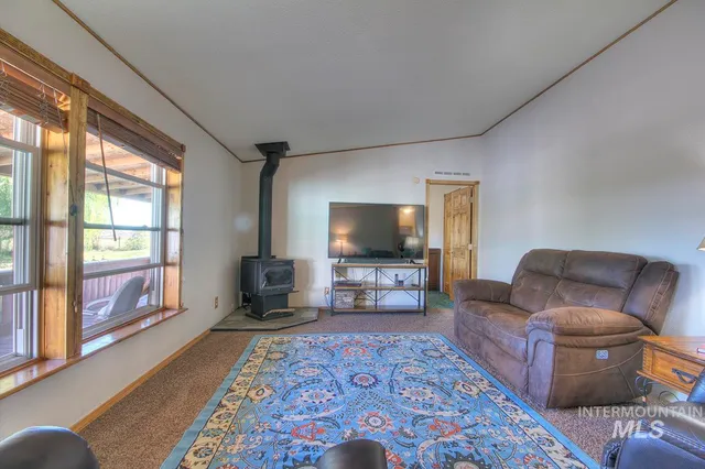 $810,900 | 2625 Berglund Road, Emmett, ID 83617