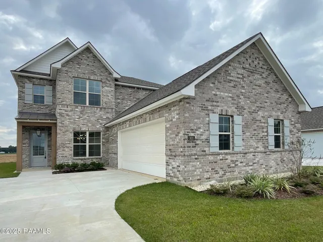 $431,381 | 303 Benson Grove, Youngsville, LA 70592