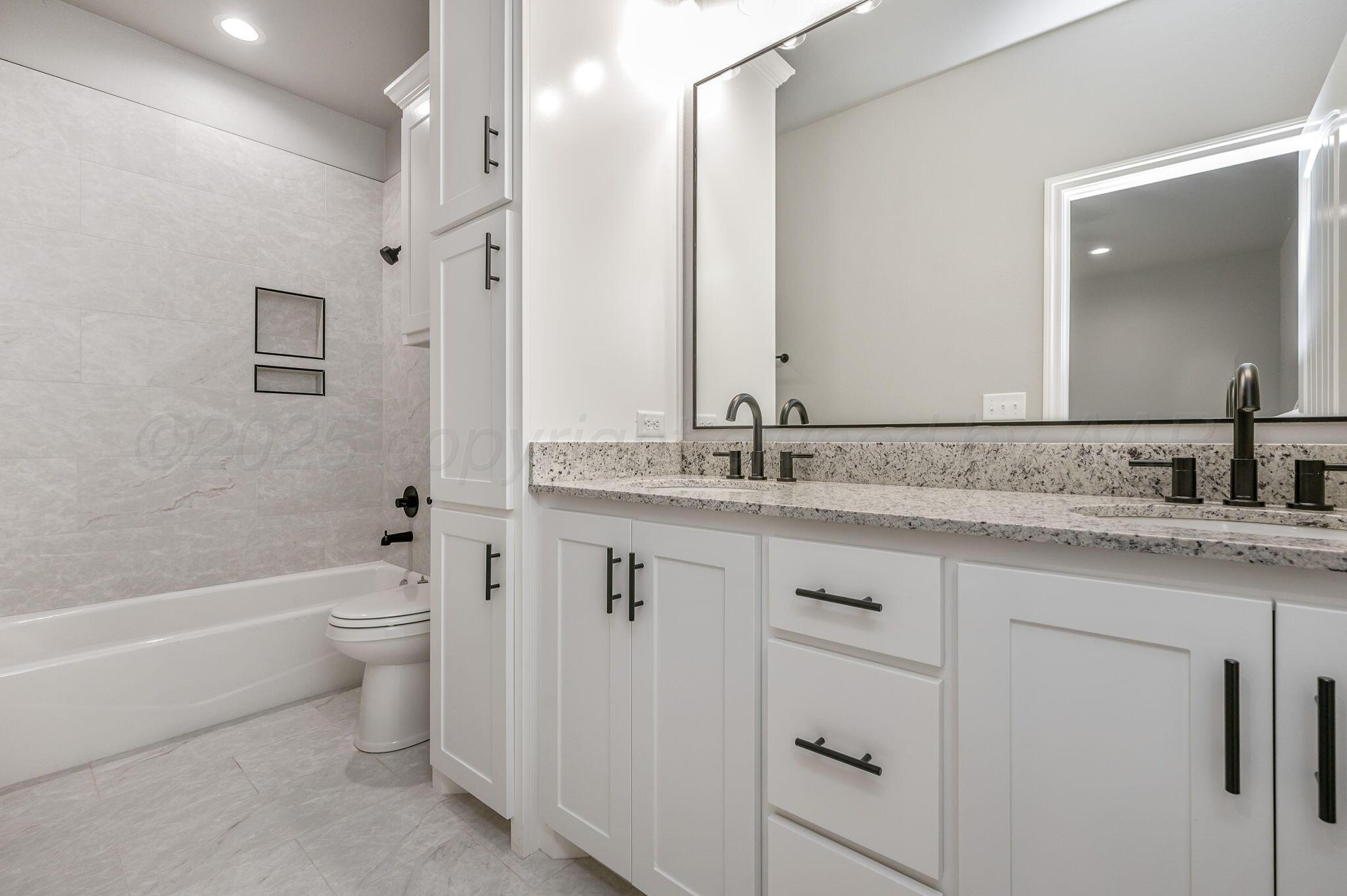 4207 Beacon Road Amarillo, TX 79118 - Photo 13 of 20 Master Bathroom