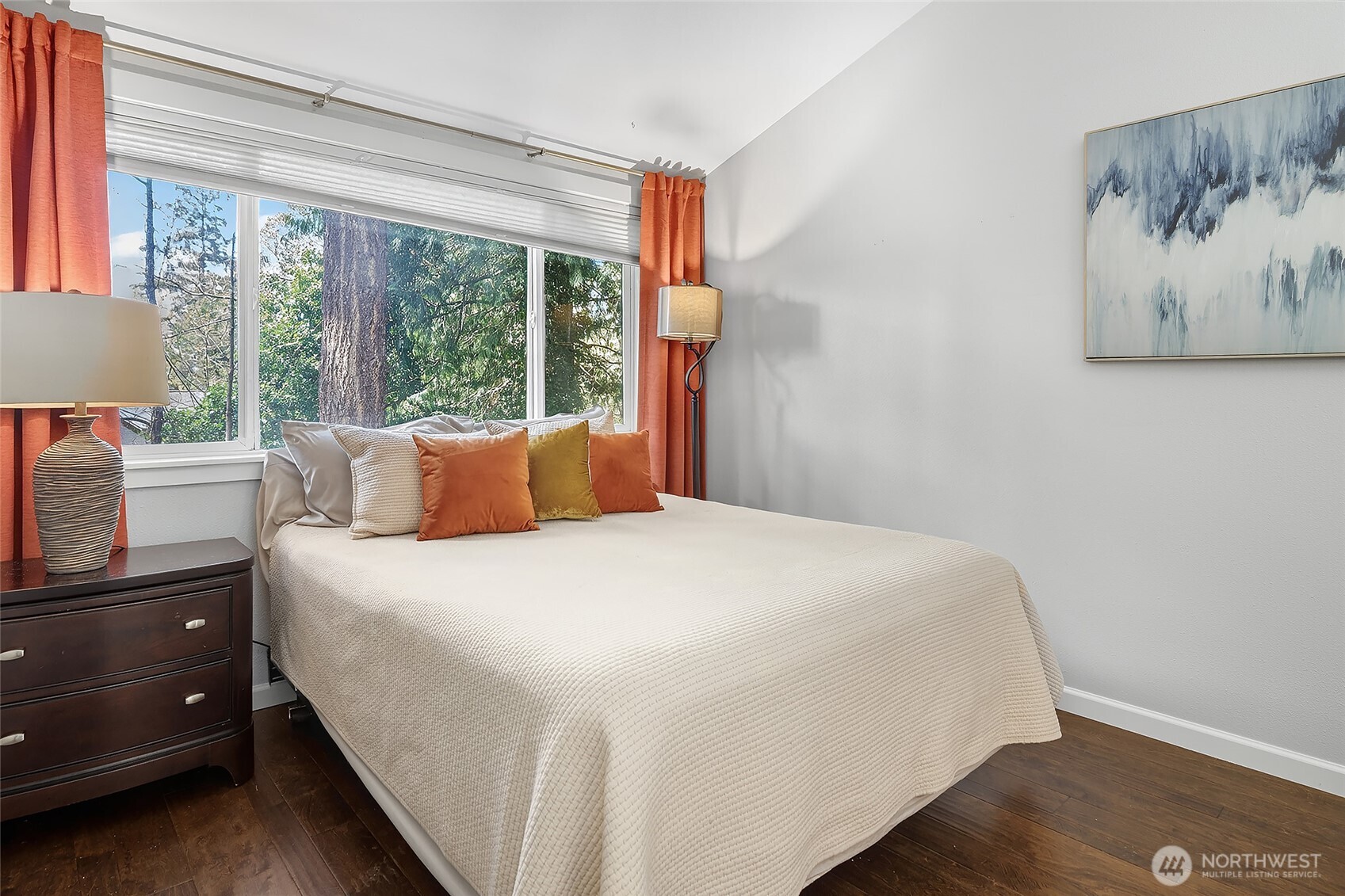 9165 45th Avenue Southwest, Unit 6 Seattle, WA 98136 - Photo 5 of 40