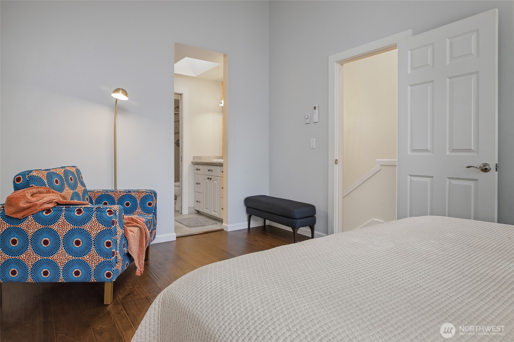 9165 45th Avenue Southwest, Unit 6 Seattle, WA 98136 - Photo 6 of 40