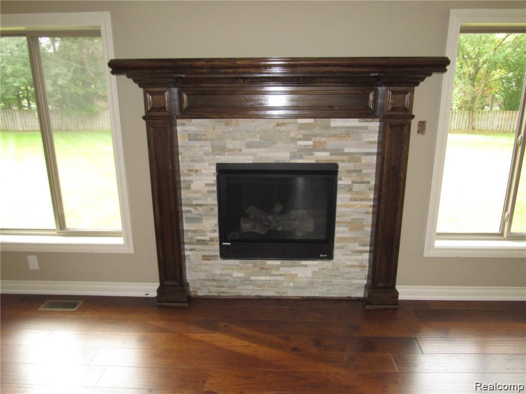 6831 John R Road Troy, MI 48085 - Photo 10 of 21