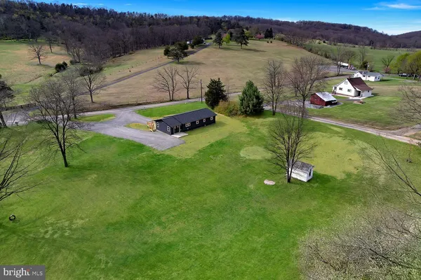 $345,000 | 502 Sol Shanholtz Road, Augusta, WV 26704