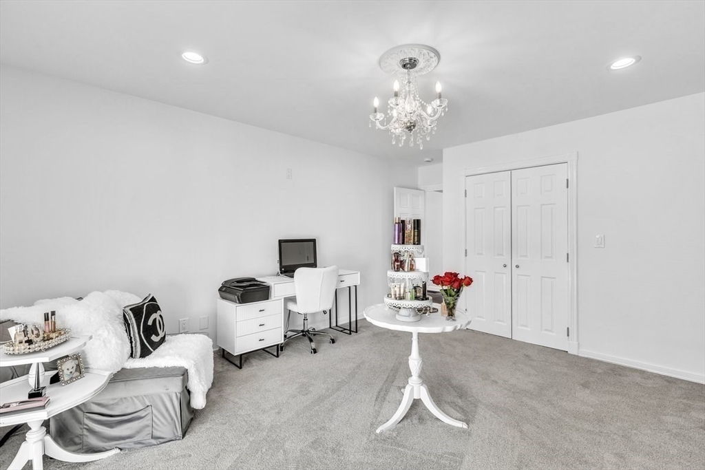 6 Strathmore Road Dartmouth, MA 02747 - Photo 25 of 38