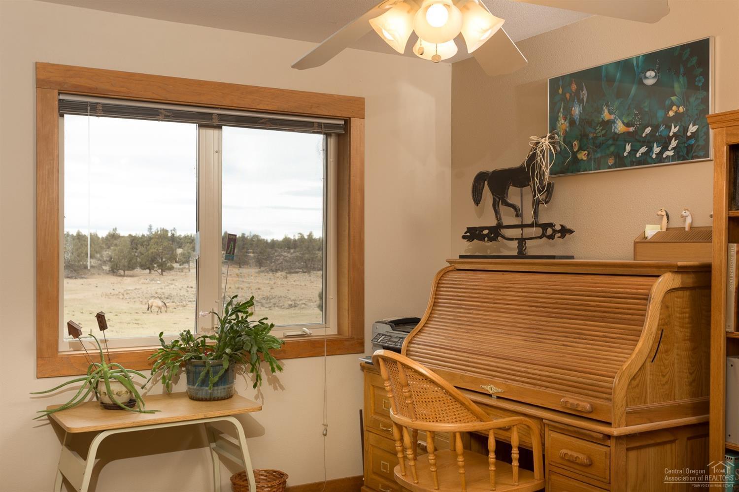 25600 Alfalfa Market Road Bend, OR 97701 - Photo 13 of 25 Gallery Image 13