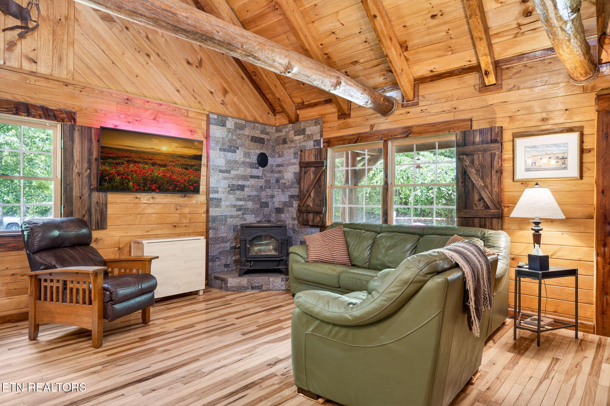 4912 Honey Creek Loop Road Allardt, TN 38504 - Photo 20 of 49 19-web-or-mls-4912 Honey Creek Loop Rd_0