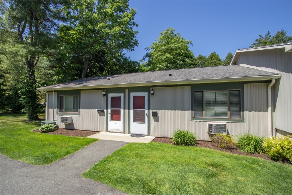 170 East Hadley Road, Unit 13 Amherst, MA 01002 - Photo 1 of 38