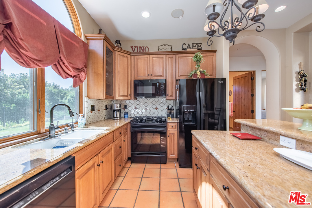 7675 Bradley Road Somis, CA 93066 - Photo 23 of 50