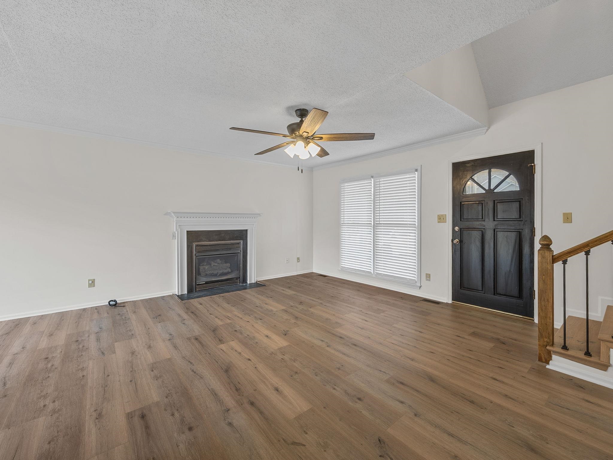 214 Ashton Drive Moore, SC 29369 - Photo 7 of 37