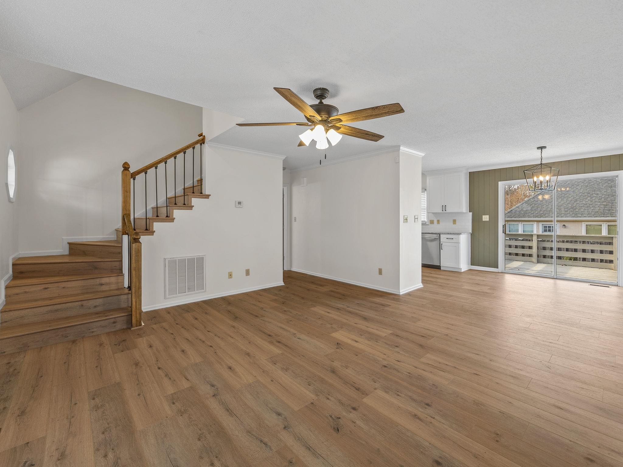 214 Ashton Drive Moore, SC 29369 - Photo 9 of 37