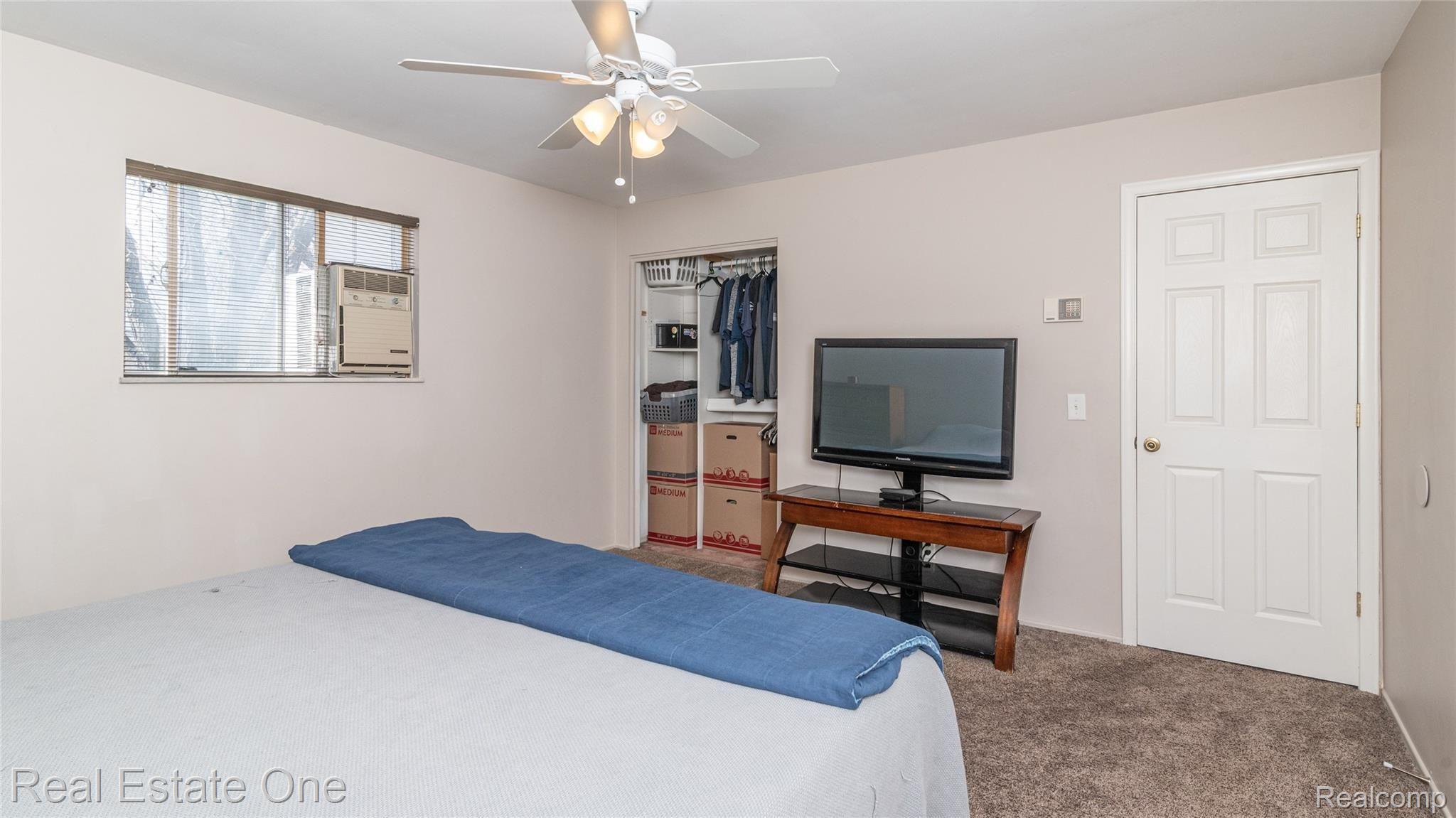 2244 Reid Road Grand Blanc, MI 48439 - Photo 37 of 44 0362220027177_36.jpg