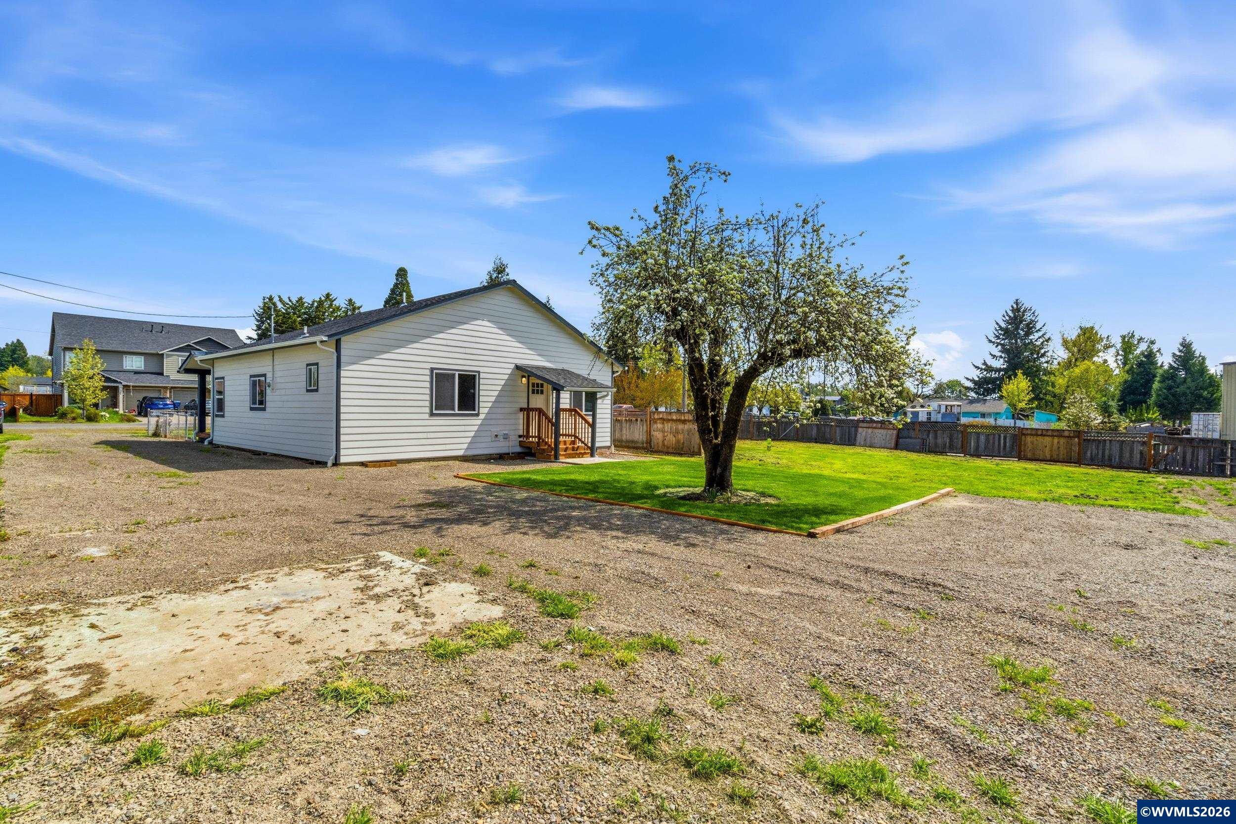 738 Log Cabin Street Independence, OR 97351 - Photo 28 of 34