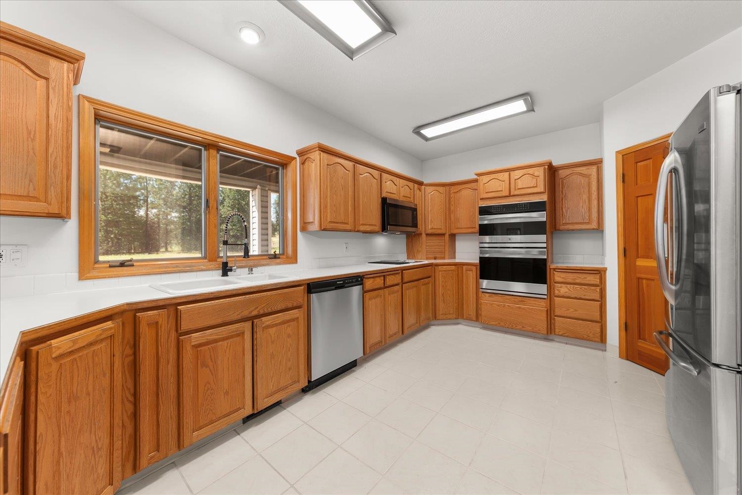 6821 East Bigelow Gulch Road Spokane, WA 99217 - Photo 10 of 50