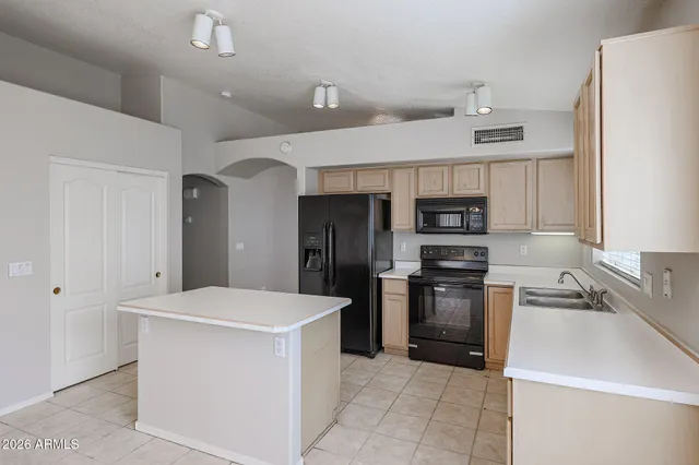 $1,850 | 11517 West Gecko Court, Surprise, AZ 85378