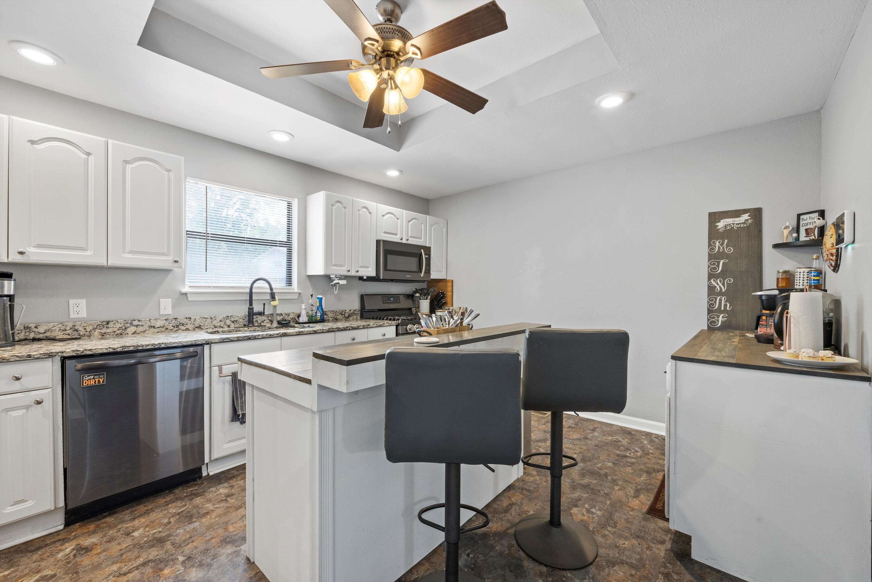 607 Timber Ridge Drive Hixson, TN 37343 - Photo 13 of 35 18-2M6A5288