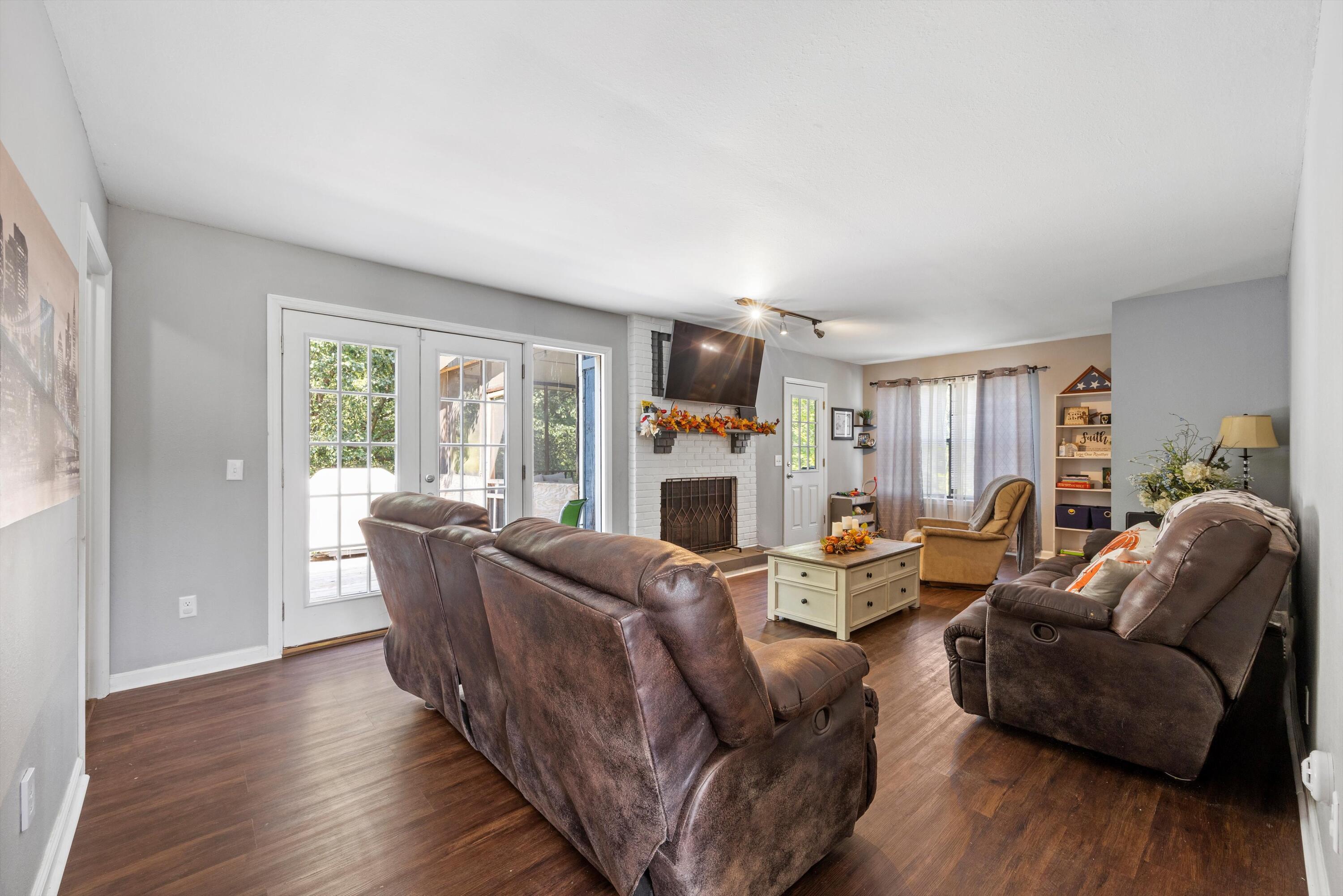 607 Timber Ridge Drive Hixson, TN 37343 - Photo 8 of 35 09-2M6A5276