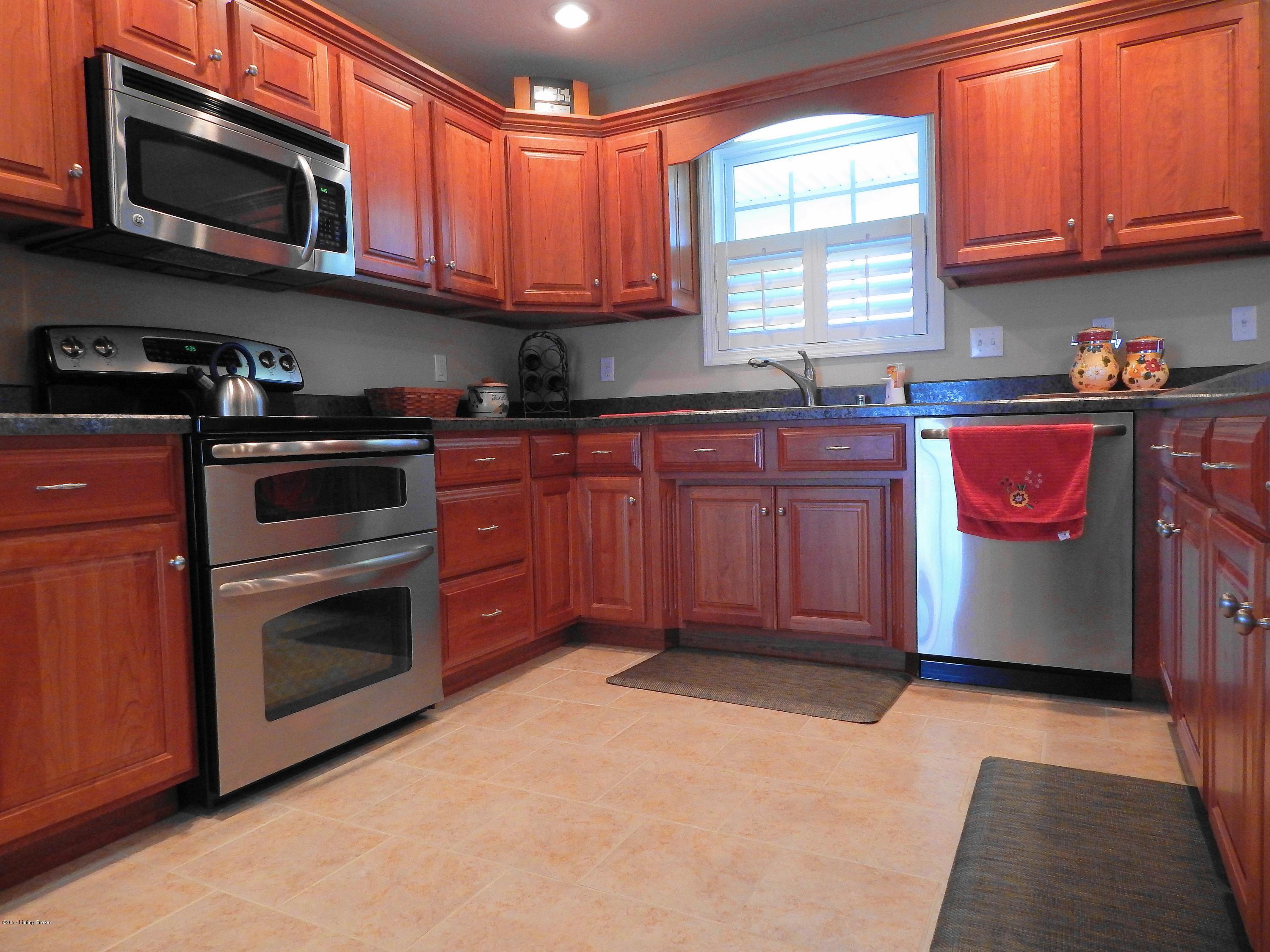 83 Turkey Ridge Road Vine Grove, KY 40175 - Photo 21 of 69 DSCN5853