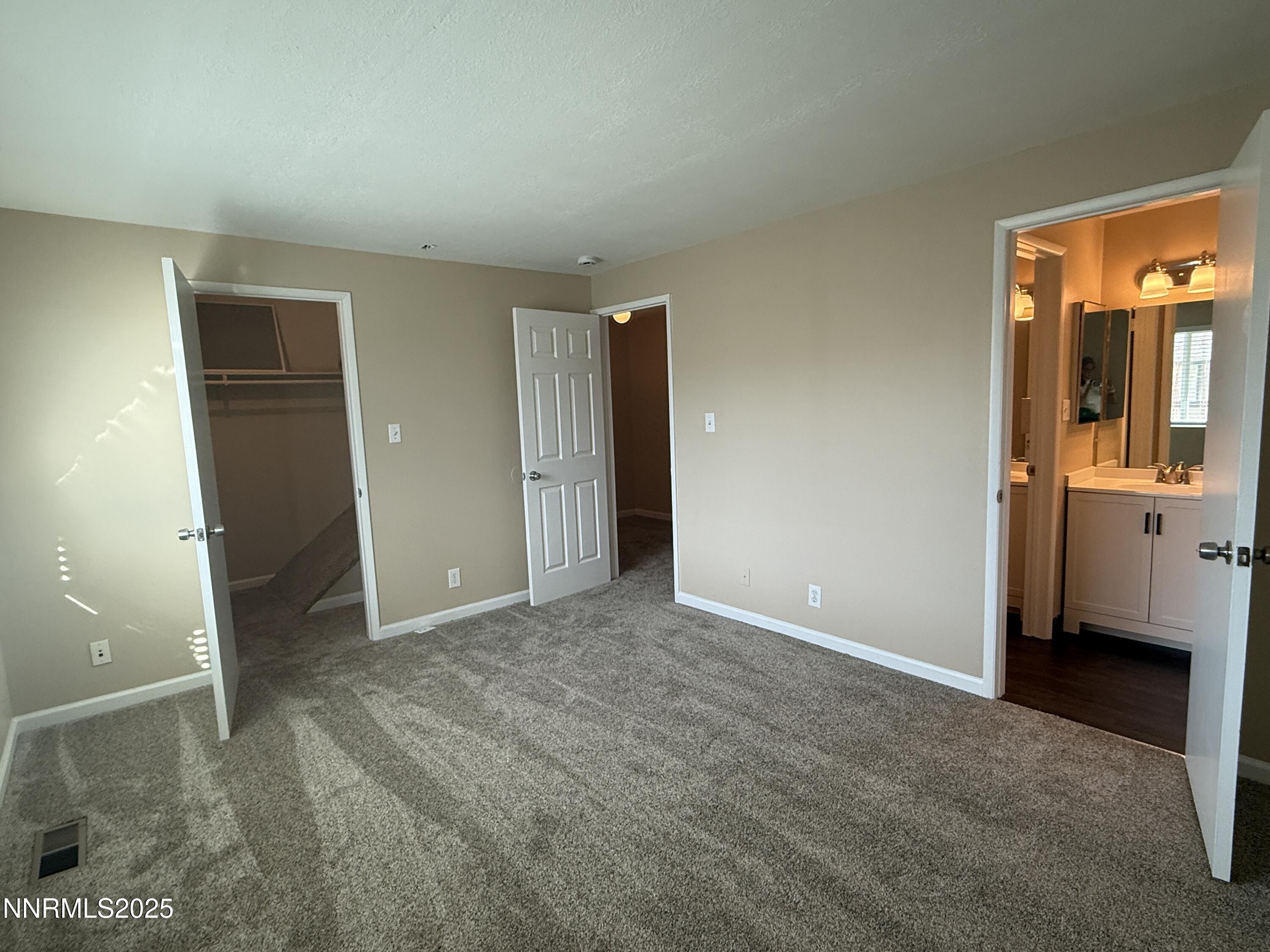 835 Ridgewood Drive, Unit 3 Sparks, NV 89434 - Photo 11 of 34 8F964318-452B-4034-97A4-3ABDBE019701